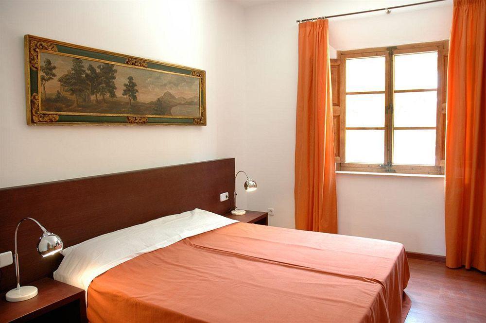 Loftotel Canet Esporles Exteriör bild