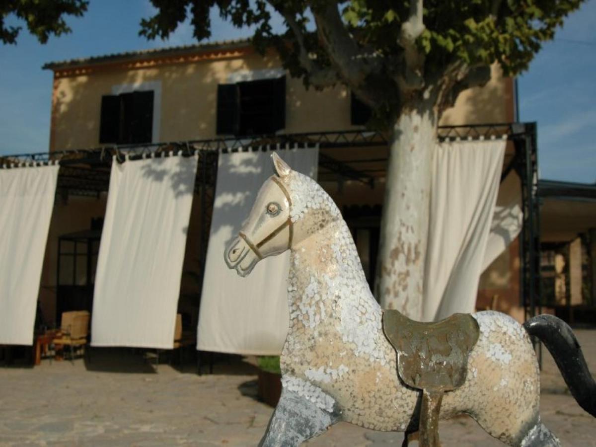 Loftotel Canet Esporles Exteriör bild